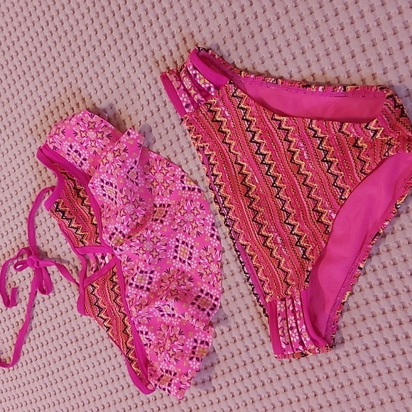 Limited Too Other - Girl's swim wear